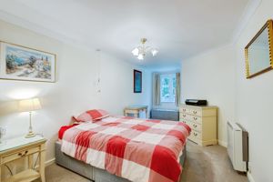 BEDROOM- click for photo gallery